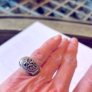 Brighton filigree domed ring